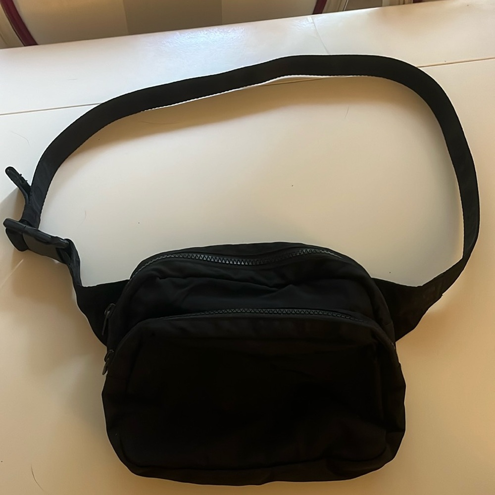 BAGGU fanny pack - black